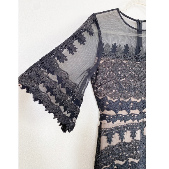 Nicole Miller | Lace mini dress style CH10047 - Picture 4 of 6